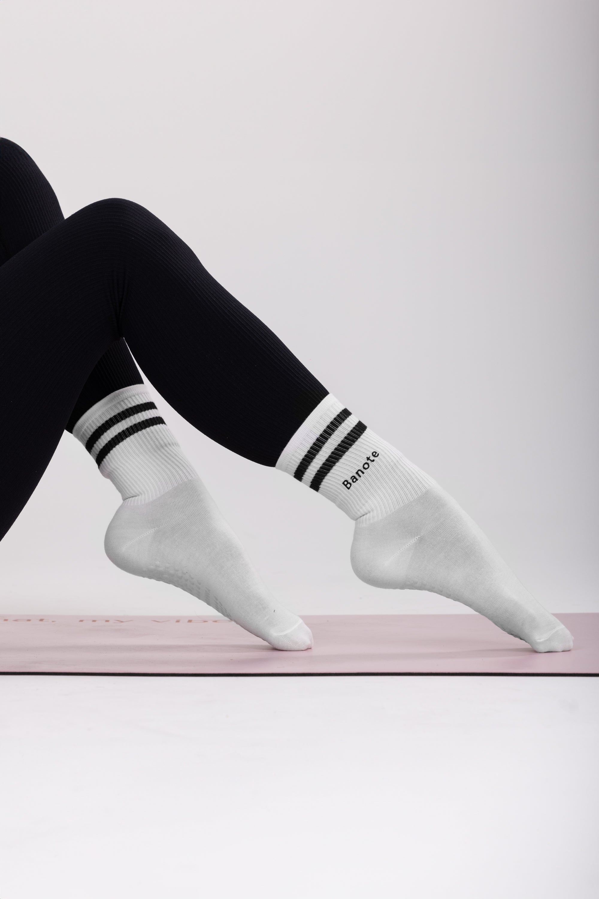 CHAUSSETTES PILATES BLANCHES